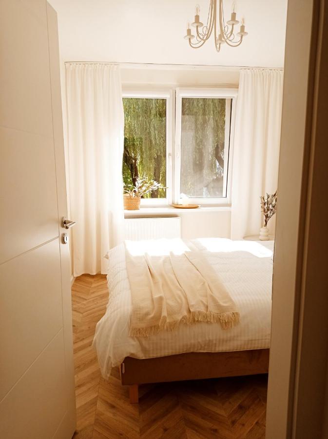 Apartament Home Mi Nysa Esterno foto