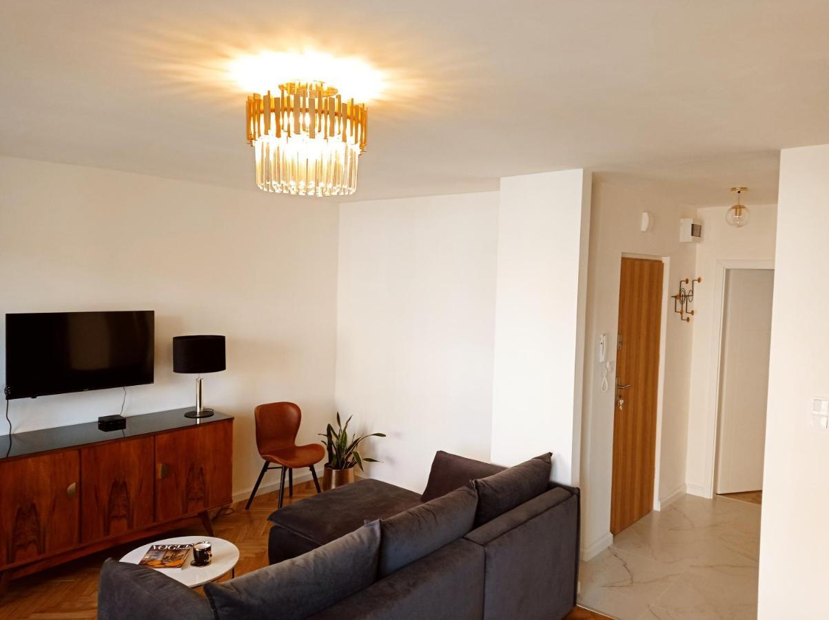Apartament Home Mi Nysa Esterno foto